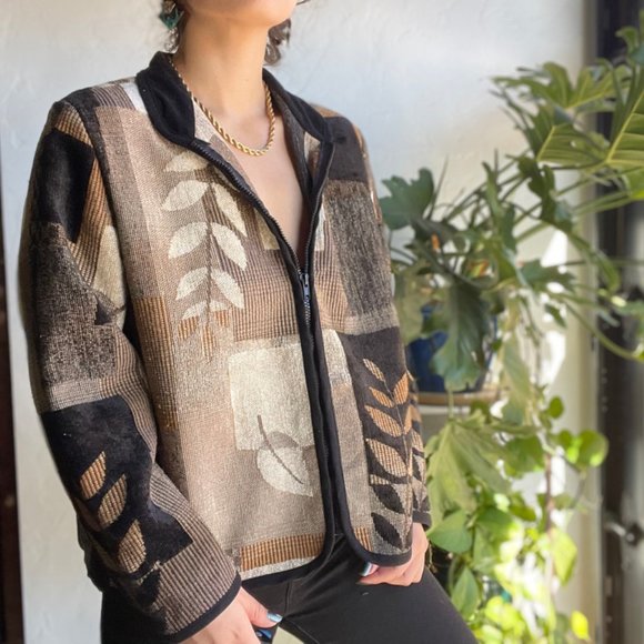 🏷 Sold | Floral Patchwork Jacket - Picture 3 of 9